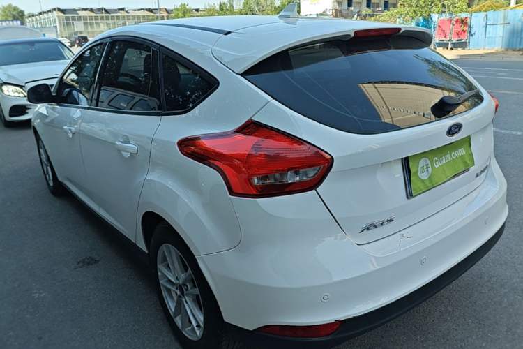 Used Ford Focus 2017 Hatchback 1.6L Automatic Fashion Edition Smart Drive Version Rear Left 45 Deg