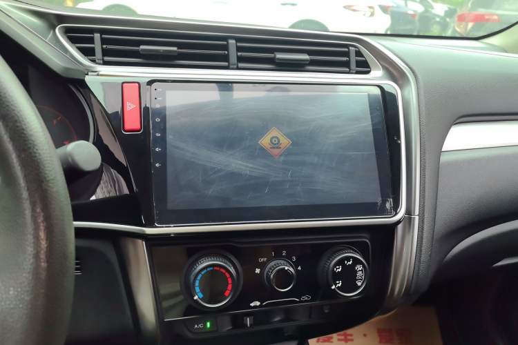 Used Honda Greiz 2016 1.5L CVT Classic Edition Audio And AC Panel