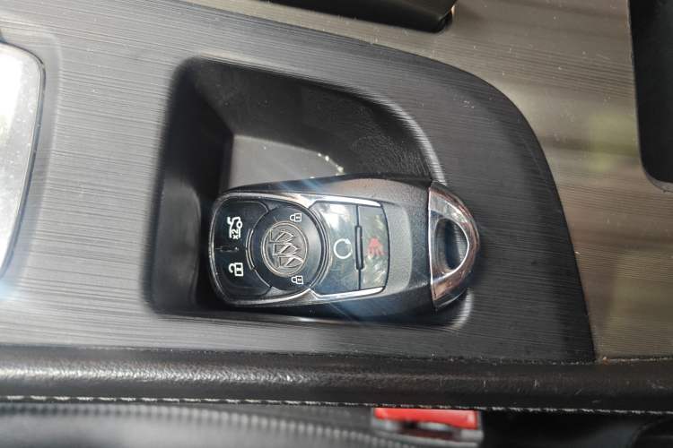 Used Buick LaCrosse 2018 20T Elite Edition