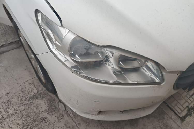 Used Peugeot 301 2016 1.6L Manual Happiness Edition