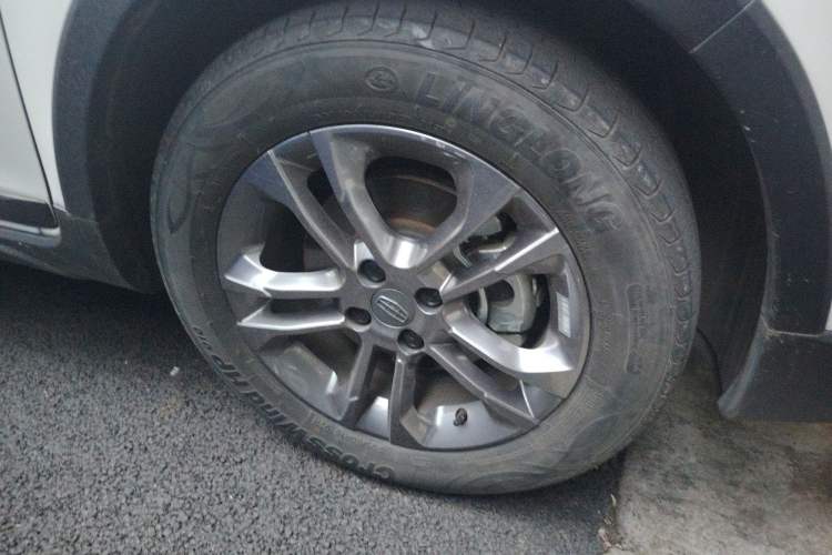 Used Geely Auto Vision X3 2020 1.5L CVT Luxury Model
