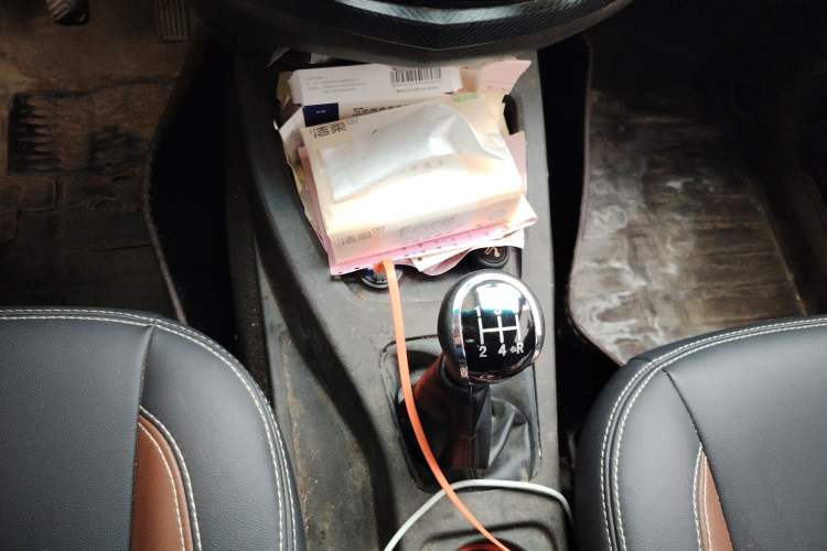 Used Wuling Hongguang 2015 1.5L S Basic Version China V Standard Gear Lever