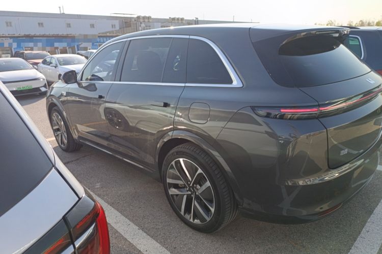 Used Li Auto L7 2023 Pro Model
