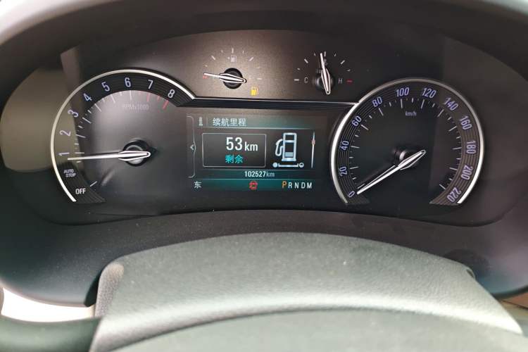 Used Buick GL8 2018 ES 28T Comfort Model China VI Standard Odometer Close Up