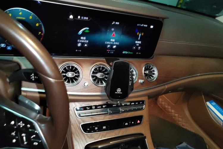 Used Mercedes-Benz E-Class 2023 E 260 L
