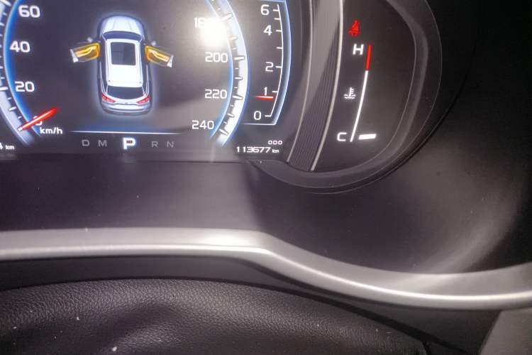 Used Geely Auto Emgrand X7 Sport 2016 1.8TD Automatic ZhiZun Version
