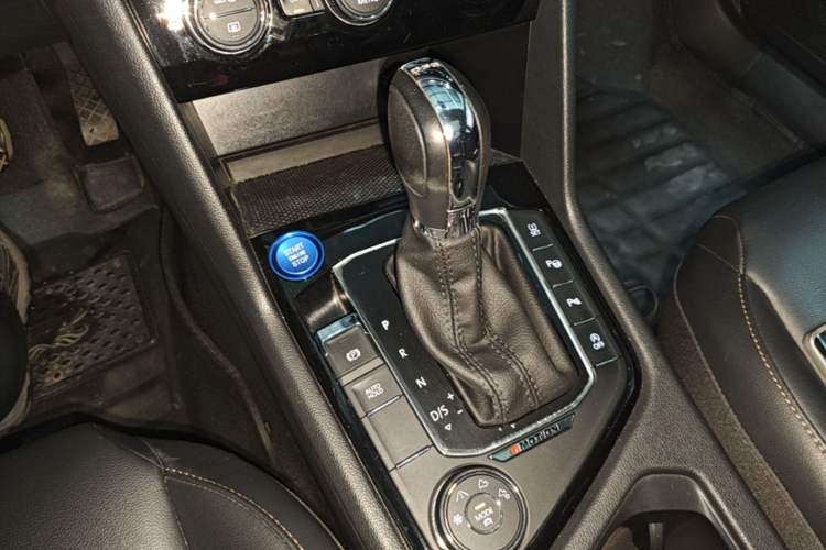 Used Volkswagen Tharu 2020 Revised Version 330TSI Four-Wheel Drive Flagship Edition China VI