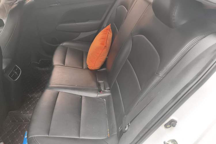 Used Hyundai Elantra (6th Generation / Lingdong) 2018 1.4T Dual-Clutch Xuan Dong · Dynamic Edition Left Rear Seat