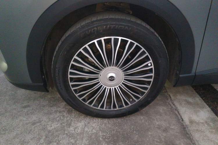 Used Chery Tiggo 8 L 2024 2.0T Two-Wheel Drive Prestige Version 5 Seats