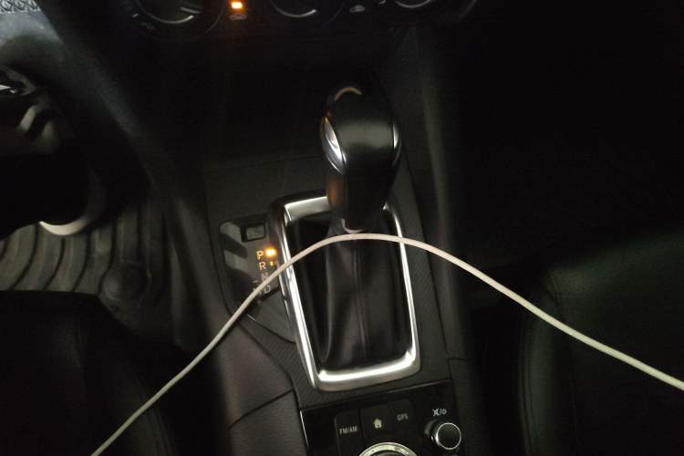 Used Mazda 3 Axela 2014 Sedan 1.5L Automatic Comfort Model Gear Lever