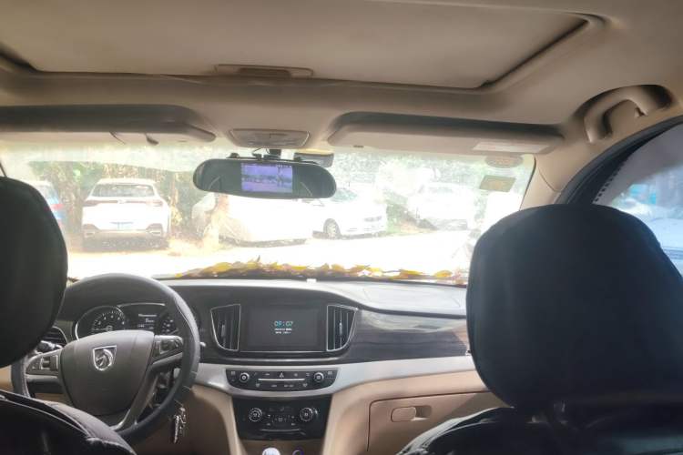 Used Baojun 730 2016 1.8L Manual Luxury Edition 7 Seats