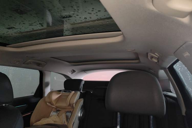 Used Audi A6 2021 Avant Futurist 40 TFSI Luxury Dynamic Model Headliner