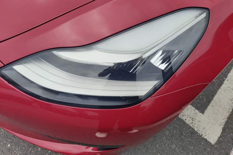 Used Tesla Model 3 2020 Revised Version Standard Range Rear-Wheel Drive – Upgraded Edition Left Front Headlight