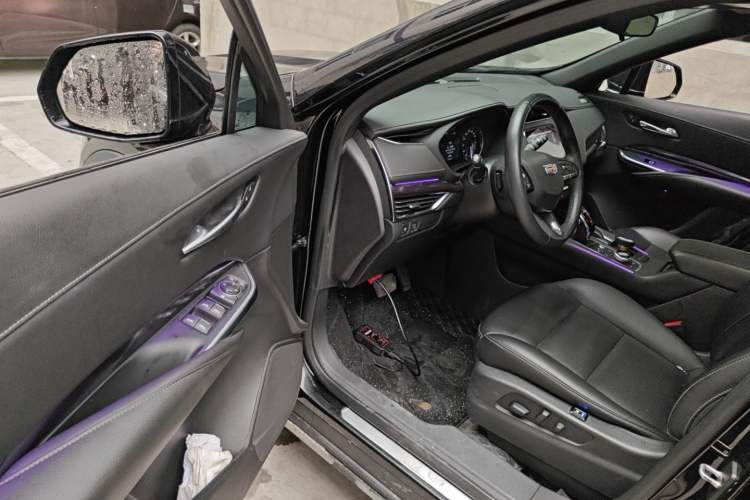 Used Cadillac XT4 2022 28T Two-Wheel Drive Fashion Edition Driver Seat