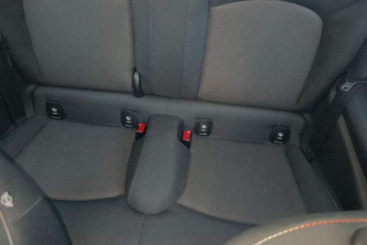 Used MINI MINI 2014 1.5T COOPER Fun
