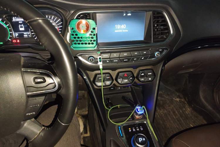 Used GAC Trumpchi GS4 New Energy 2017 1.5L PHEV Deluxe Edition Audio And AC Panel