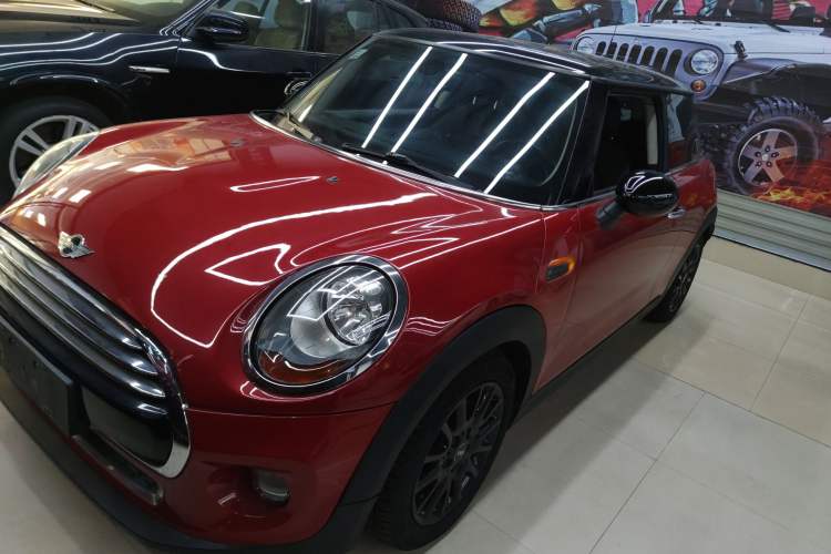 Used MINI 2014 1.5T COOPER Fun