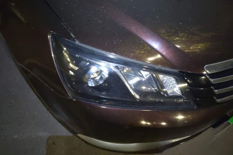 Used Geely Auto Emgrand 2015 Sedan 1.5L Manual - Top Trim Level