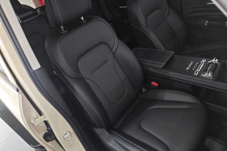 Used Tank 300 New Energy 2025 Hi4-T
