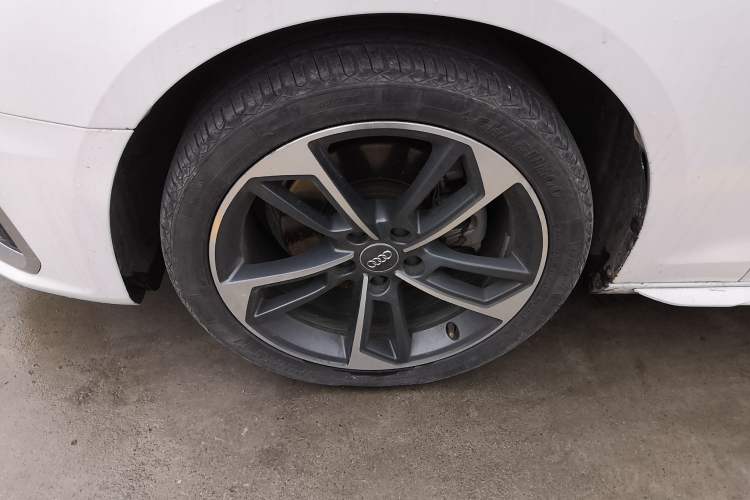 Used Audi A4L 2020 40 TFSI Fashion Dynamic Model
