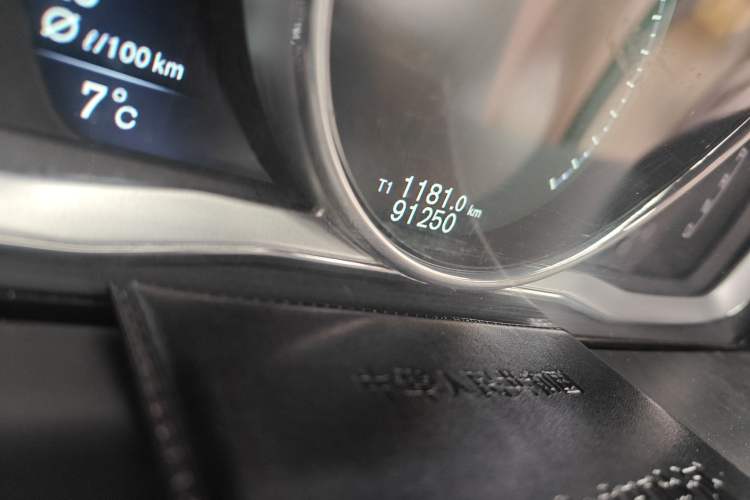 Used Volvo S60 2015 S60L T5 Zhiyue Edition