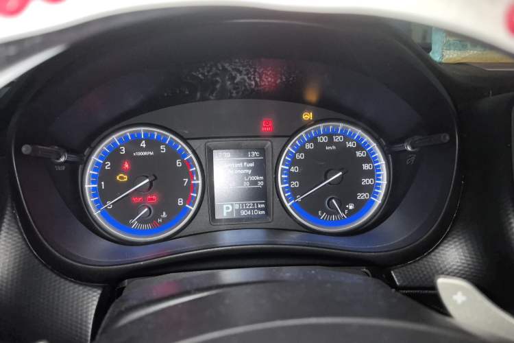 Used Suzuki S-Cross 2014 1.6L CVT Two-Wheel Drive Elite Version Instrument Cluster