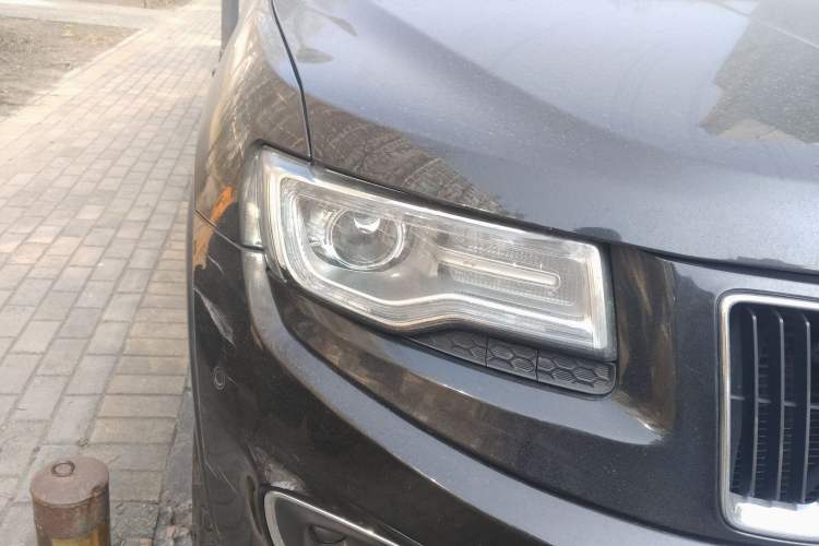 Used Jeep Grand Cherokee 2014 3.6L Elite Navigation Edition
