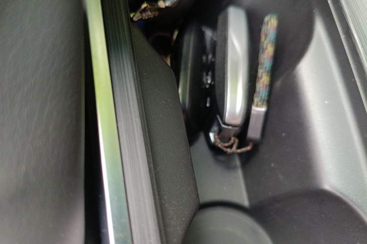 Used Buick Velite 6 2023 430km Range Commuter Version Vehicle Key