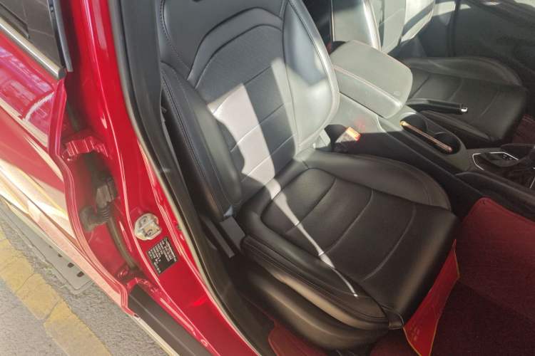 Used Dongfeng Fengon 500 2021 1.5L CVT Enjoyment Model