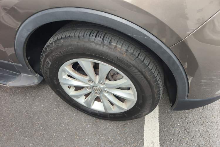 Used Buick Envision 2014 28T Four-Wheel Drive Elite Model
