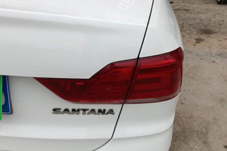 Used Volkswagen Santana 2021 1.5L Manual Fashion Edition Exterior 3