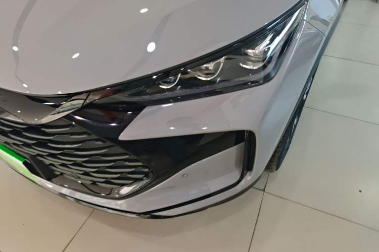 Used BYD Tang New Energy 2025 Intelligent Driving Version DM-i 115KM Flagship Edition Left Front Headlight