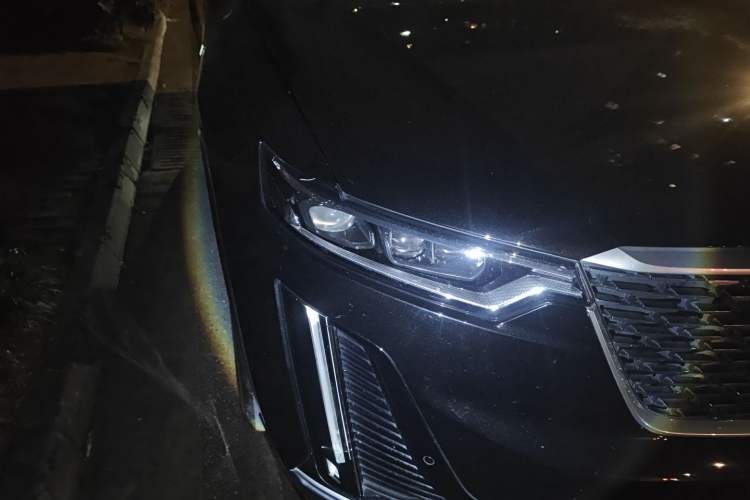 Used Cadillac XT6 2020 28T Six-Seater Four-Wheel-Drive Luxury Version with Premium Sound System