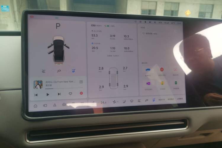 Used Li Auto i6 2025 Model Two-Wheel-Drive Standard Type Audio And AC Panel