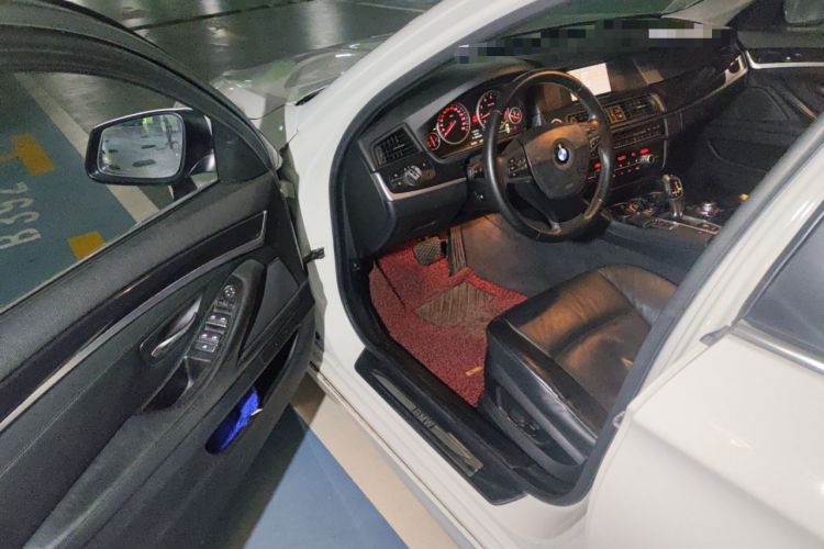 Used BMW 5 Series 2013 520Li Elegant Edition
