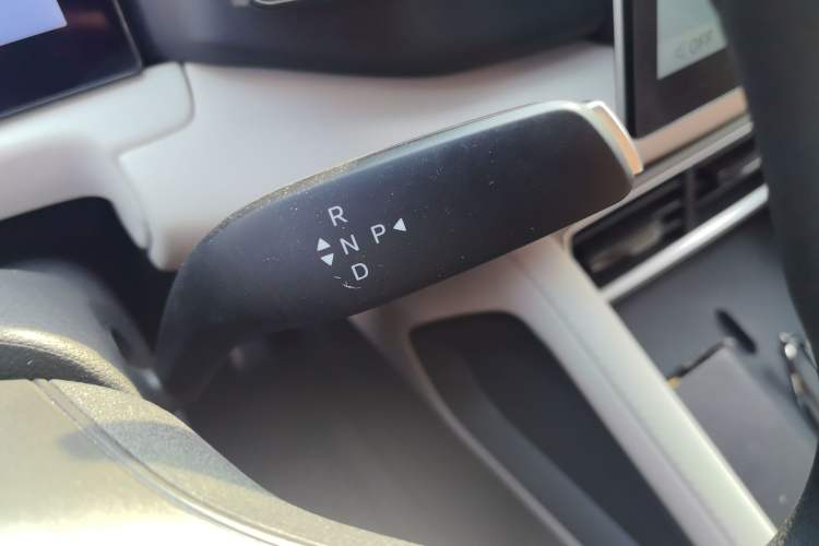 Used BYD Yuan UP 2025 Model 301KM Leading Version