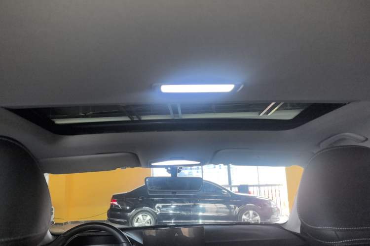 Used Geely Auto Emgrand 2022 4th Generation 1.5L CVT Luxury Model Headliner