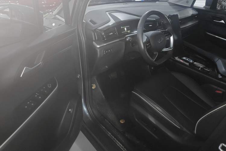 Used Hyundai Custo 2024 270TGDi LUX Prestige Edition
