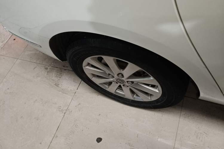 Used Buick GL8 2018 28T Luxury Model China VI Standard