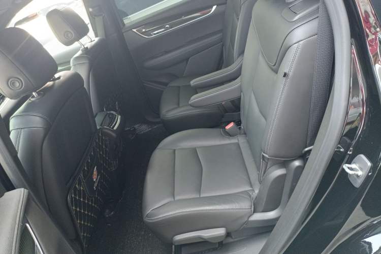 Used Cadillac XT6 2020 28T Six-Seater Luxury Sporty Enjoy-the-Comfort Safety Edition Left Rear Seat