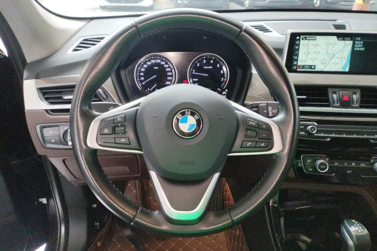 Used BMW X1 2019 xDrive20Li Luxury Model Steering Wheel