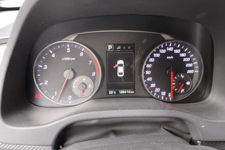 Used Hyundai Elantra (6th Generation / Lingdong) 2016 1.4T Dual-Clutch Xuan Dong · Dynamic Version
