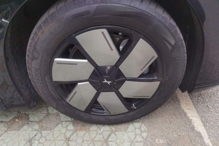 Used XPeng X9 2024 702 Ultra-Long Range Max