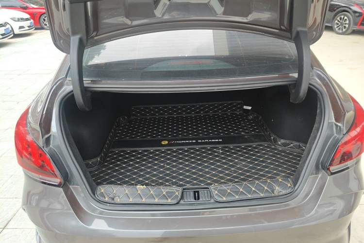 Used MG 5 2021 300TGI DCT Elegant & Trendy Edition