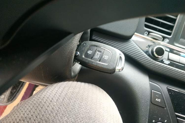 Used Hyundai Elantra (6th Generation / Lingdong) 2016 1.4T Dual-Clutch Xuan Dong · Dynamic Version Vehicle Key