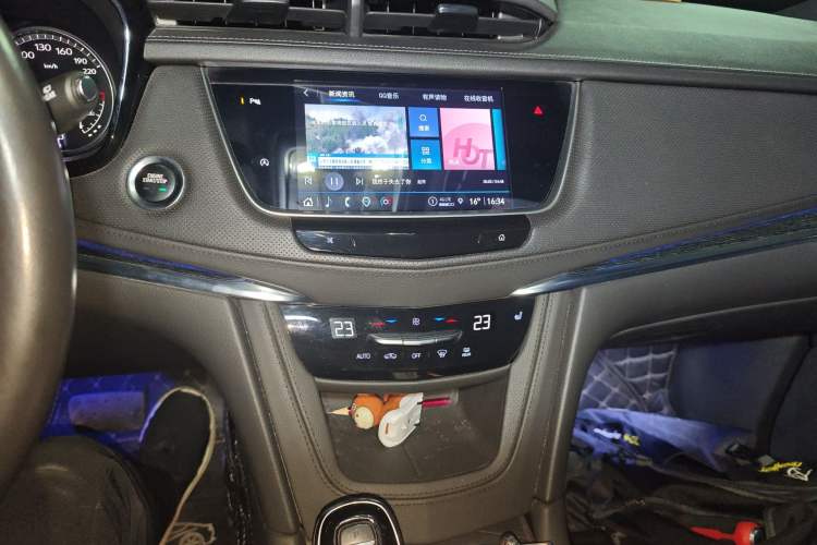 Used Cadillac XT5 2022 2.0T Two-Wheel Drive Luxury Version