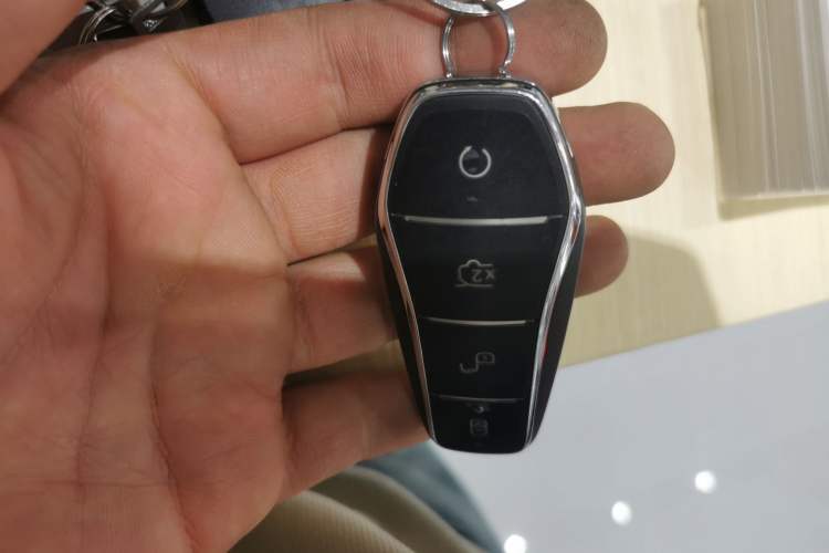 Used BYD Han L 2025 DM-p Four-Wheel-Drive LiDAR Flagship Model
