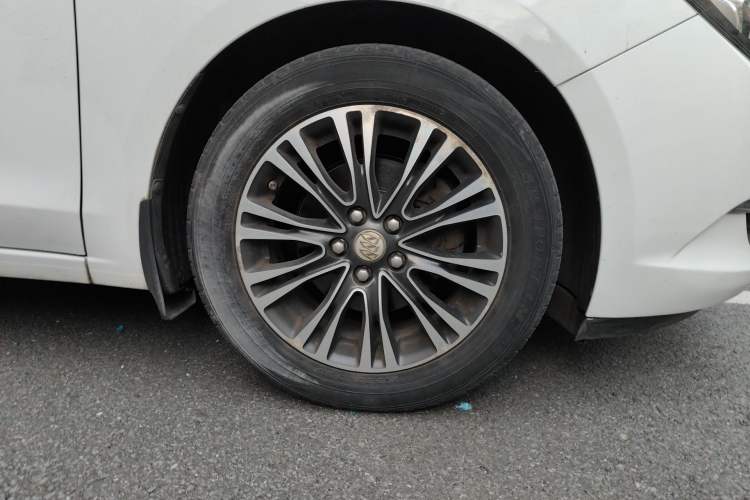 Used Buick GT 2016 15N Automatic Luxury Edition
