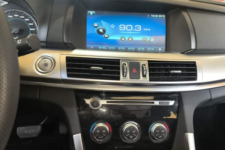 Used Haval H7 2016 Blue-Label H7 2.0T Automatic Luxury Model
