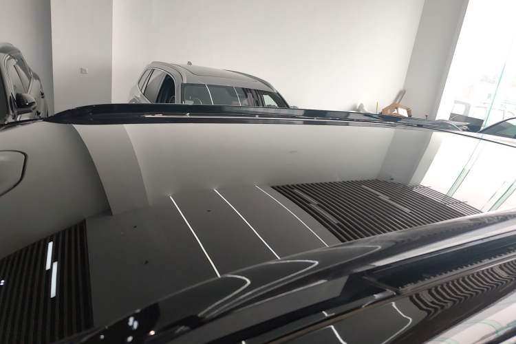 Used Leapmotor C16 2026 Extended-Range 280 LiDAR Zhizun Edition 6 Seats
